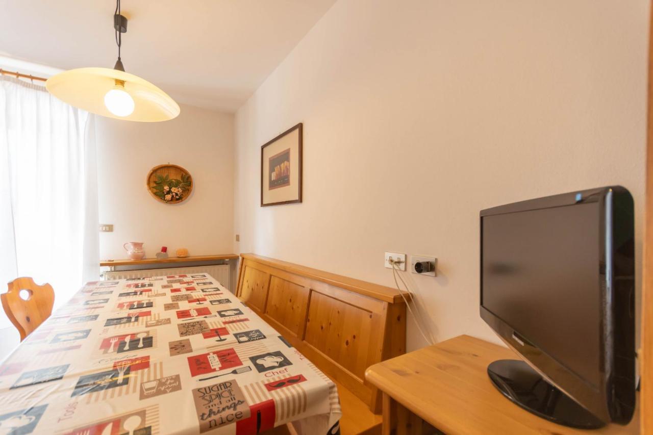 Casa Fanton Apartment Pozza di Fassa Exterior photo